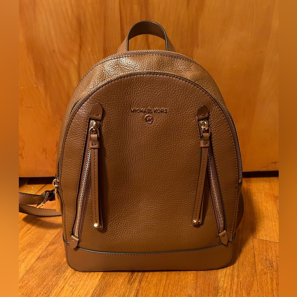 Michael Kors Brooklyn Medium Backpack Camel